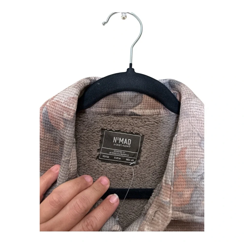 NoMAD Burton Camo Sherpa,Size M,100% Polyester,NWT